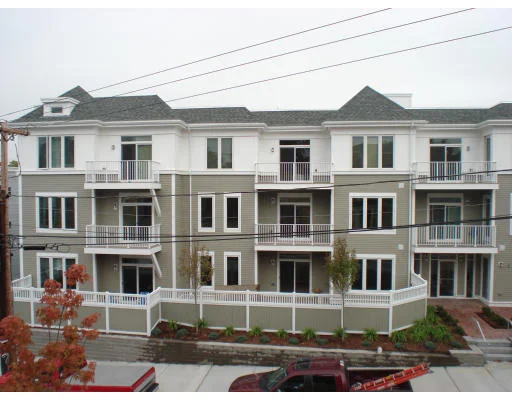 Unit for sale at 113 Richdale Ave, Cambridge, MA 02140