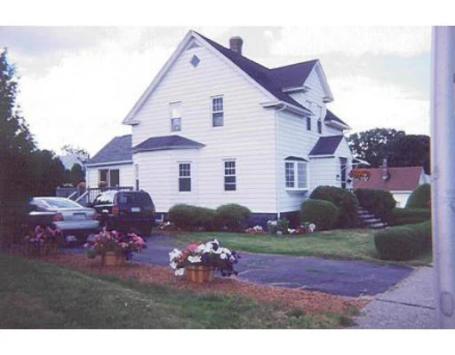 Unit for sale at 130 Dana Ave, Worcester, MA 01604