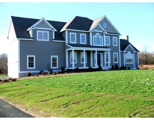 Unit for sale at 209 Pleasant Street, Berlin, MA 01503