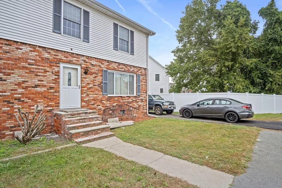 Unit for sale at 2 Anjo, Saugus, MA 01906