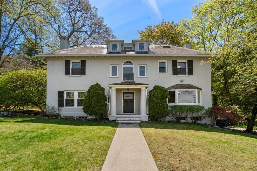 Unit for sale at 90 Hull St, Newton, MA 02458