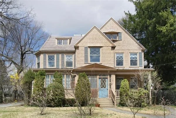Unit for sale at 1013 Beacon St, Newton, MA 02459