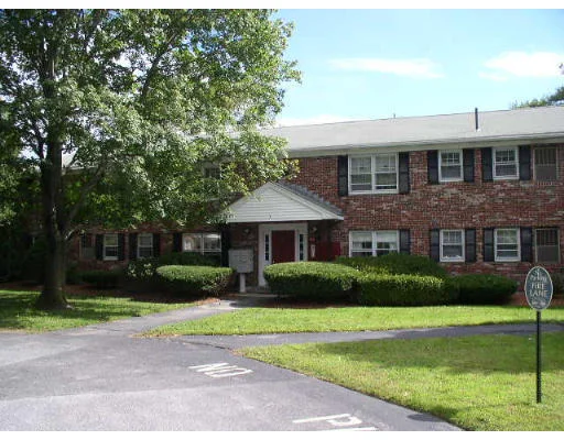 Unit for sale at 9 Elm St, Acton, MA 01720