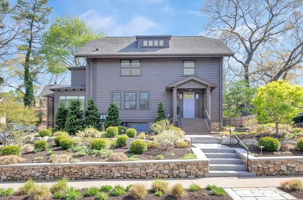 Unit for sale at 40 Holland Rd, Melrose, MA 02176