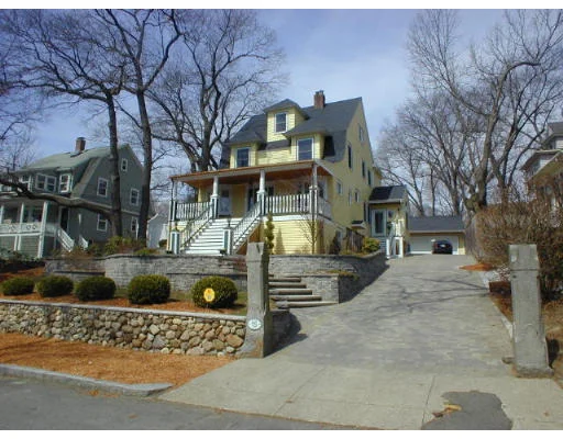Unit for sale at 15 Lincoln St., Arlington, MA 02476