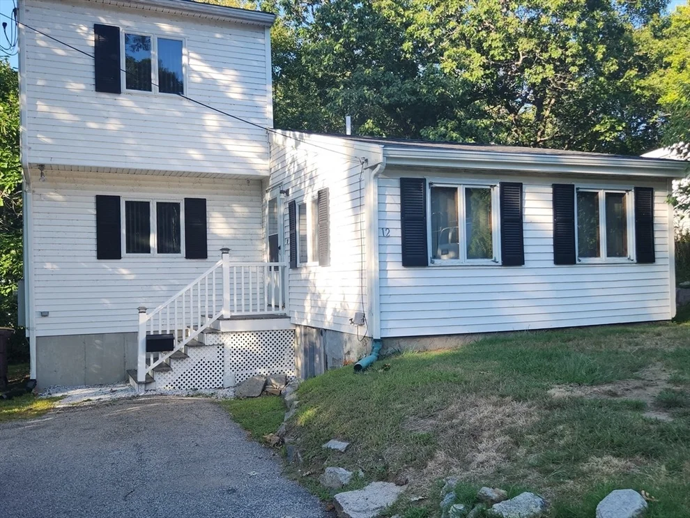 Unit for sale at 12 Twilight Path, Weymouth, MA 02189