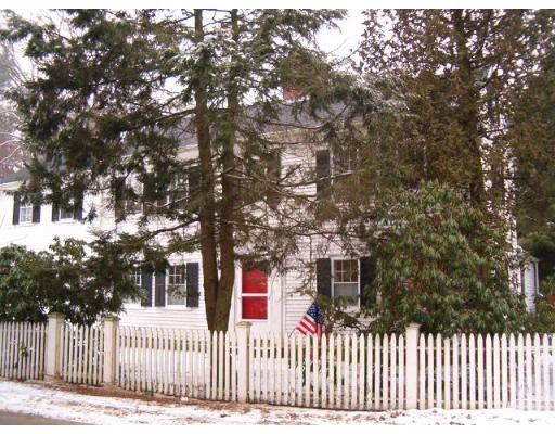 Unit for sale at 366 Essex Street, Hamilton, MA 01982
