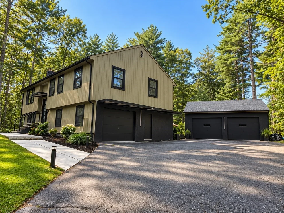 Unit for sale at 15 Orchard Ln, Lincoln, MA 01773