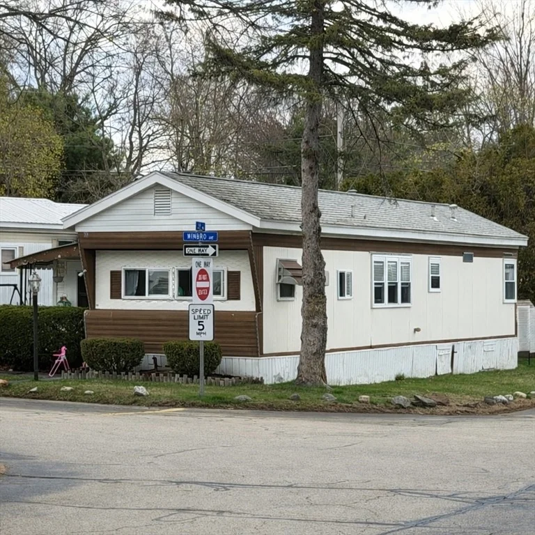 Unit for sale at 181 Boston Post Road E, Marlborough, MA 01752