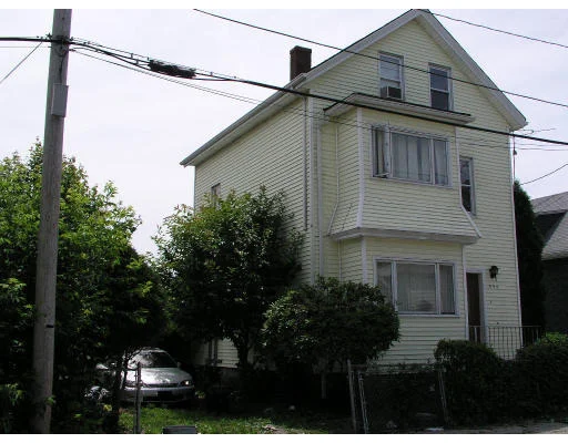 Unit for sale at 895 Grinnell, Fall River, MA 02721