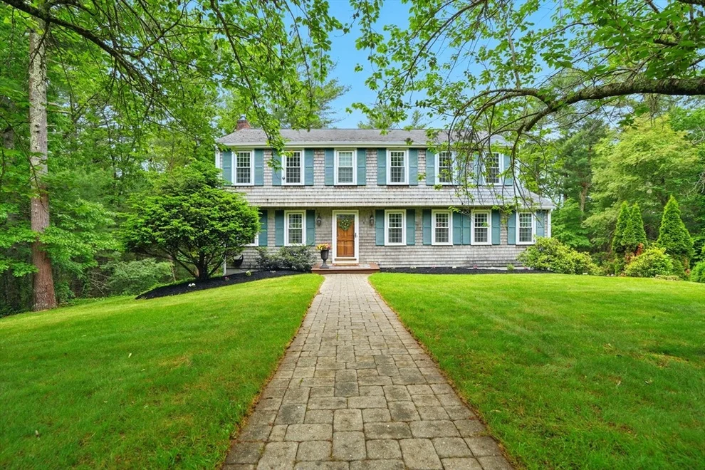 Unit for sale at 29 Harvest Dr, Duxbury, MA 02332