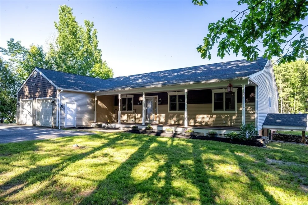 Unit for sale at 119 Bean Porridge Hill Rd, Westminster, MA 01473