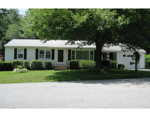 Unit for sale at 6 Freeport Ave, Methuen, MA 01844
