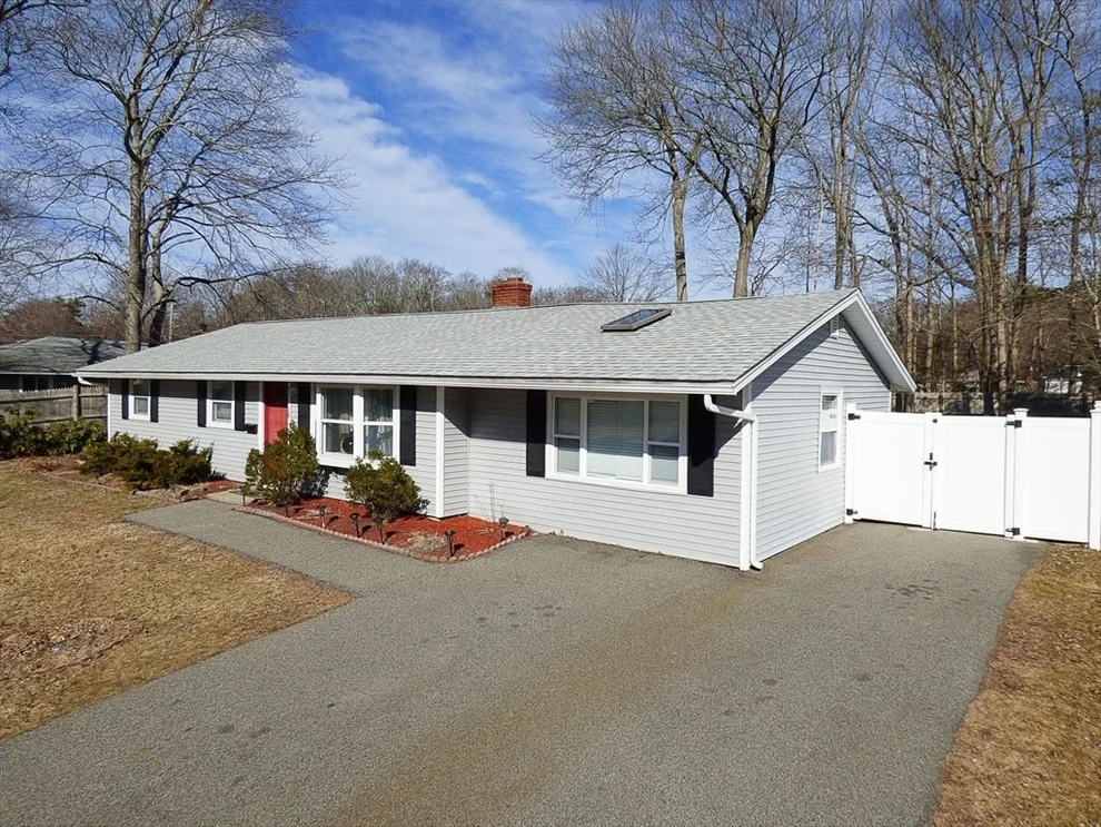 Unit for sale at 18 Bradford St, Holbrook, MA 02343
