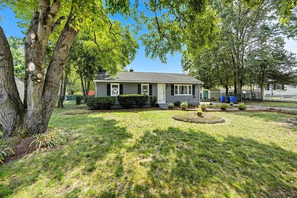 Unit for sale at 15 Southern Rd, Springfield, MA 01129