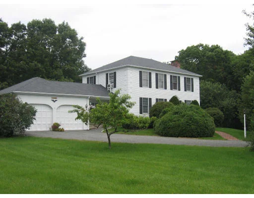 Unit for sale at 26 Arrowhead Trl, Ipswich, MA 01938