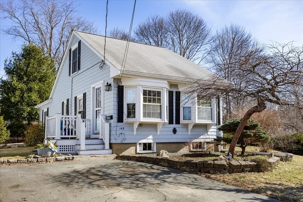 Unit for sale at 145 Evans Rd Ext, Marblehead, MA 01945