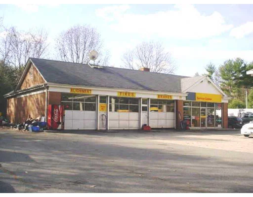 Unit for sale at 158 Haverhill Road, Topsfield, MA 01983
