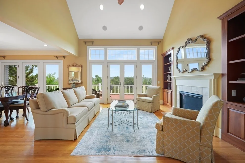 Unit for sale at 55 Maplecroft Lane, Ipswich, MA 01938