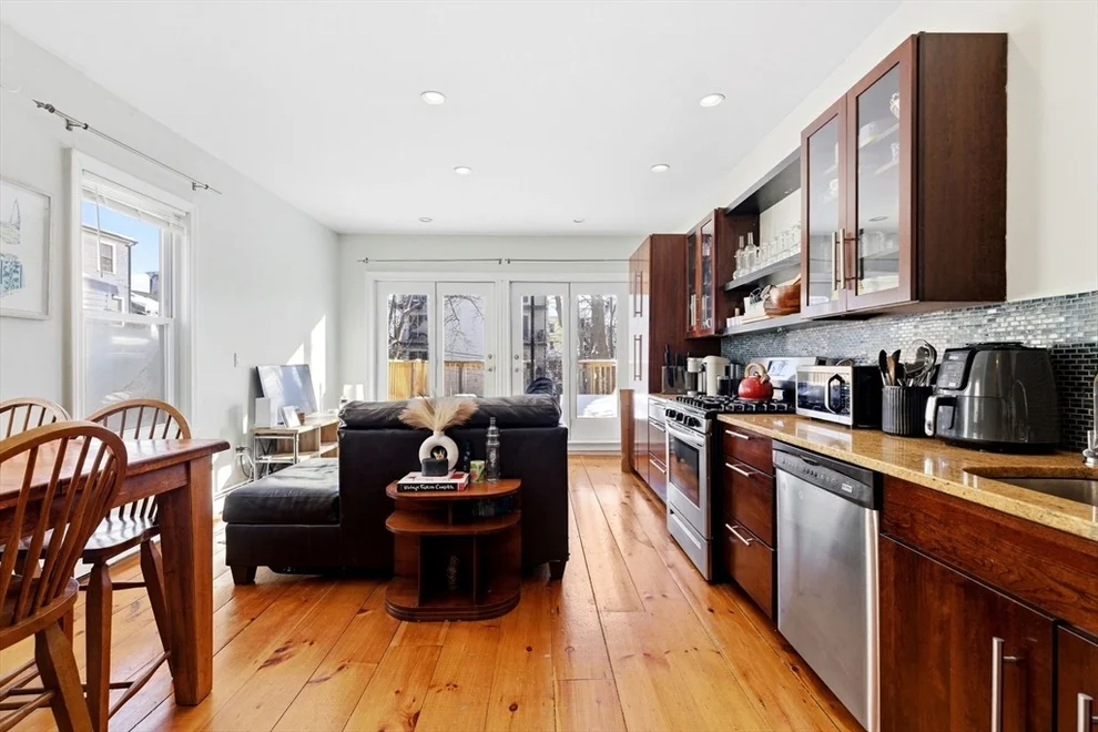 Unit for sale at 861 E Broadway, Boston, MA 02127