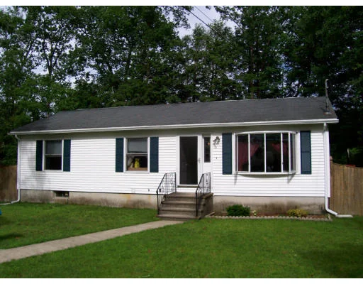 Unit for sale at 39 Lakeside Ave, Webster, MA 01570