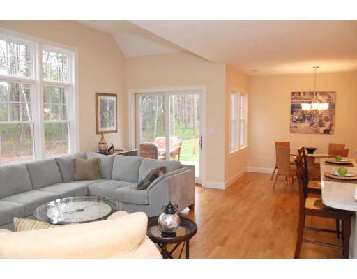 Unit for sale at 7 Crow's Nest Lane, Marshfield, MA 02050