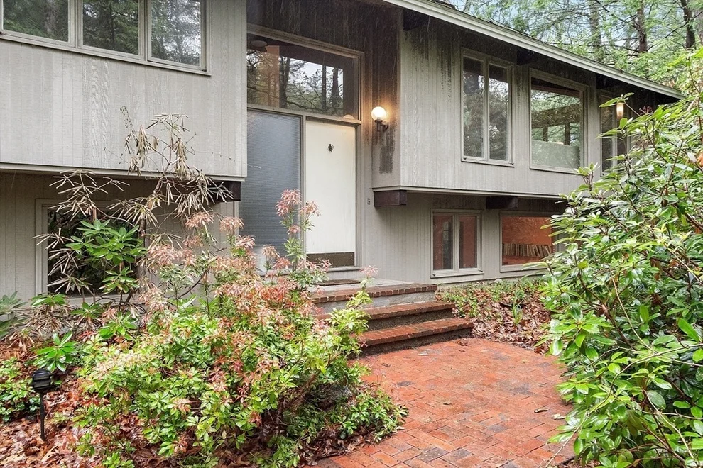 Unit for sale at 8 Deerfoot Trail, Harvard, MA 01451