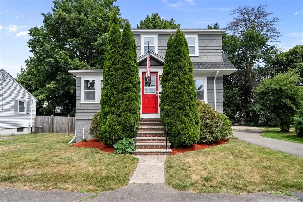 Unit for sale at 17 Andrews St, Norwood, MA 02062