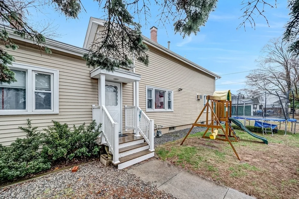 Unit for sale at 6 Jane St, Pawtucket, RI 02860