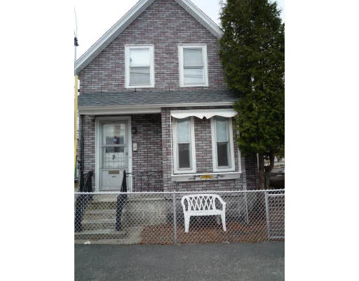 Unit for sale at 275 Lincoln Street, Lowell, MA 01852