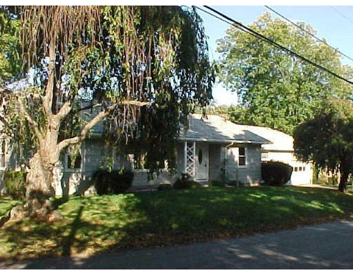 Unit for sale at 162 Gifford Avenue, Somerset, MA 02726