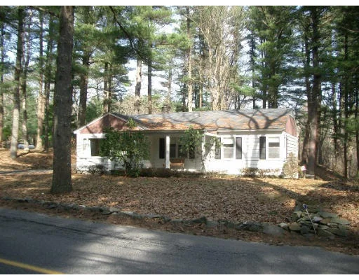 Unit for sale at 138 Jenkins Rd, Andover, MA 01810