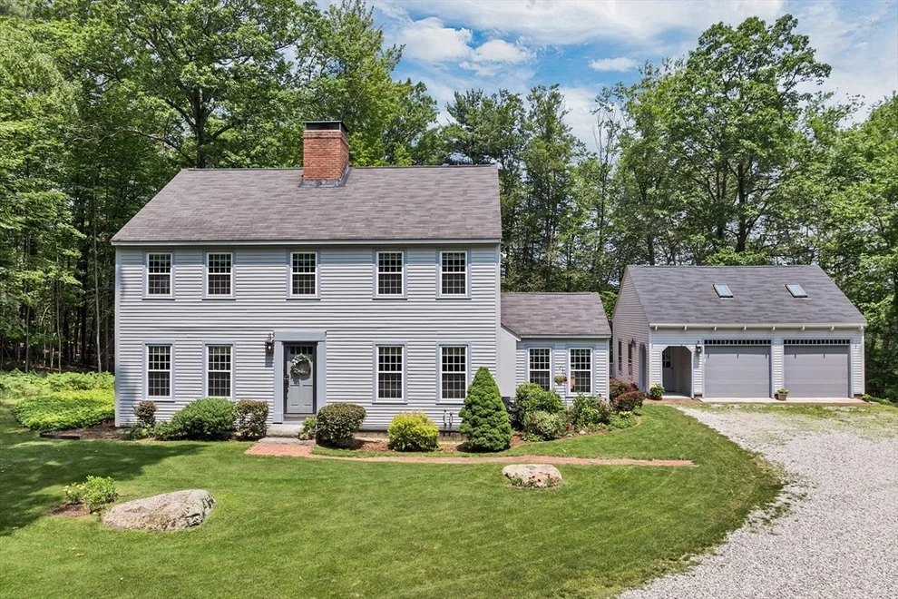 Unit for sale at 69 King Rd, Bedford, NH 03110