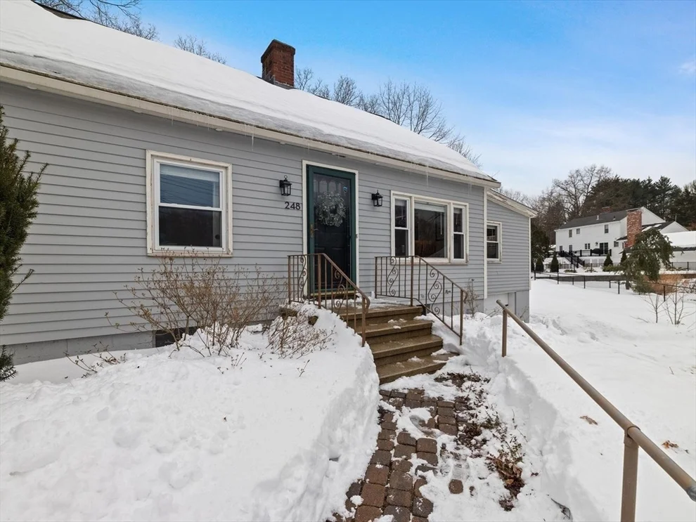 Unit for sale at 248 West Main Street, Westborough, MA 01581