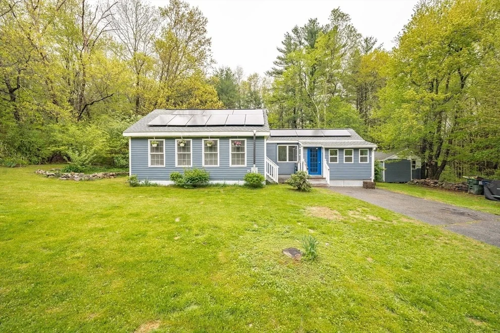 Unit for sale at 91 Robinson Rd, Palmer, MA 01069