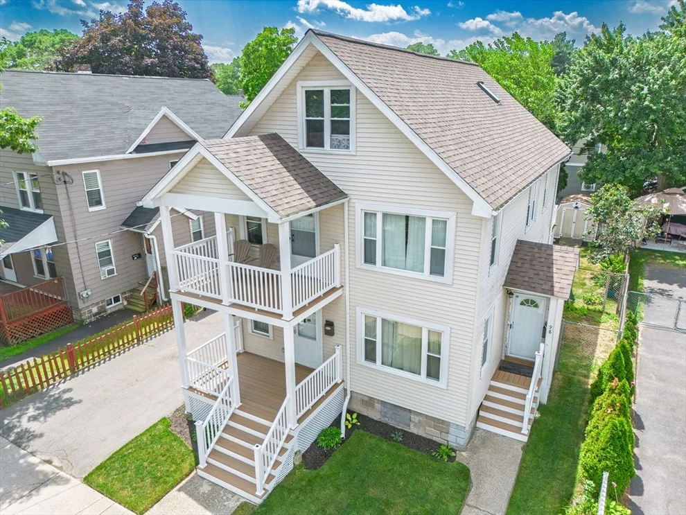 Unit for sale at 98-100 Cherrelyn St, Springfield, MA 01104