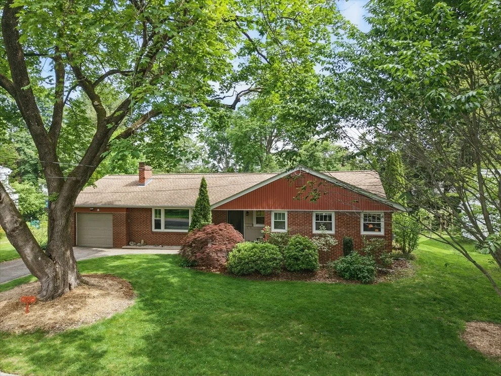 Unit for sale at 46 Allison St, Northampton, MA 01060