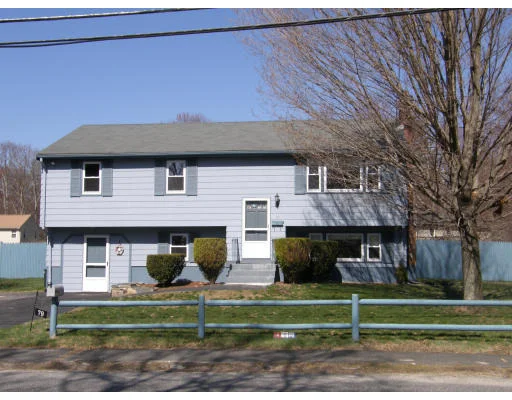 Unit for sale at 79 Caroline Dr, Bellingham, MA 02019