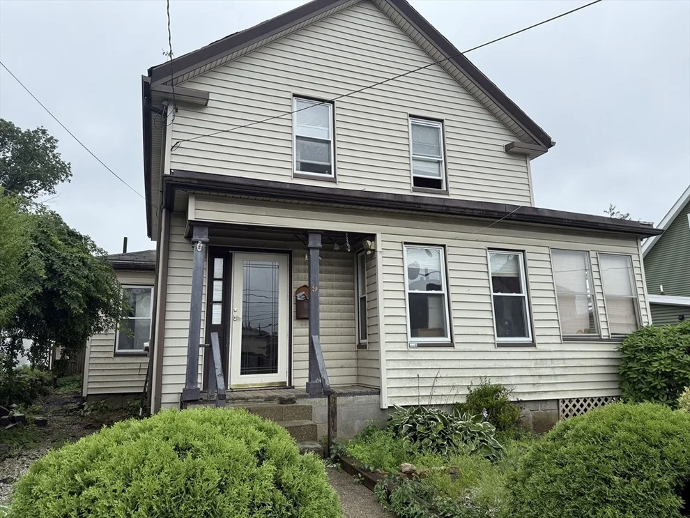 Unit for sale at 9 Robbins St, Waltham, MA 02453