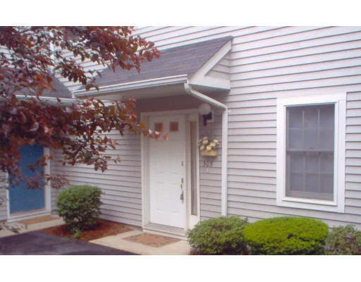 Unit for sale at 125 Highland Street, Taunton, MA 02780