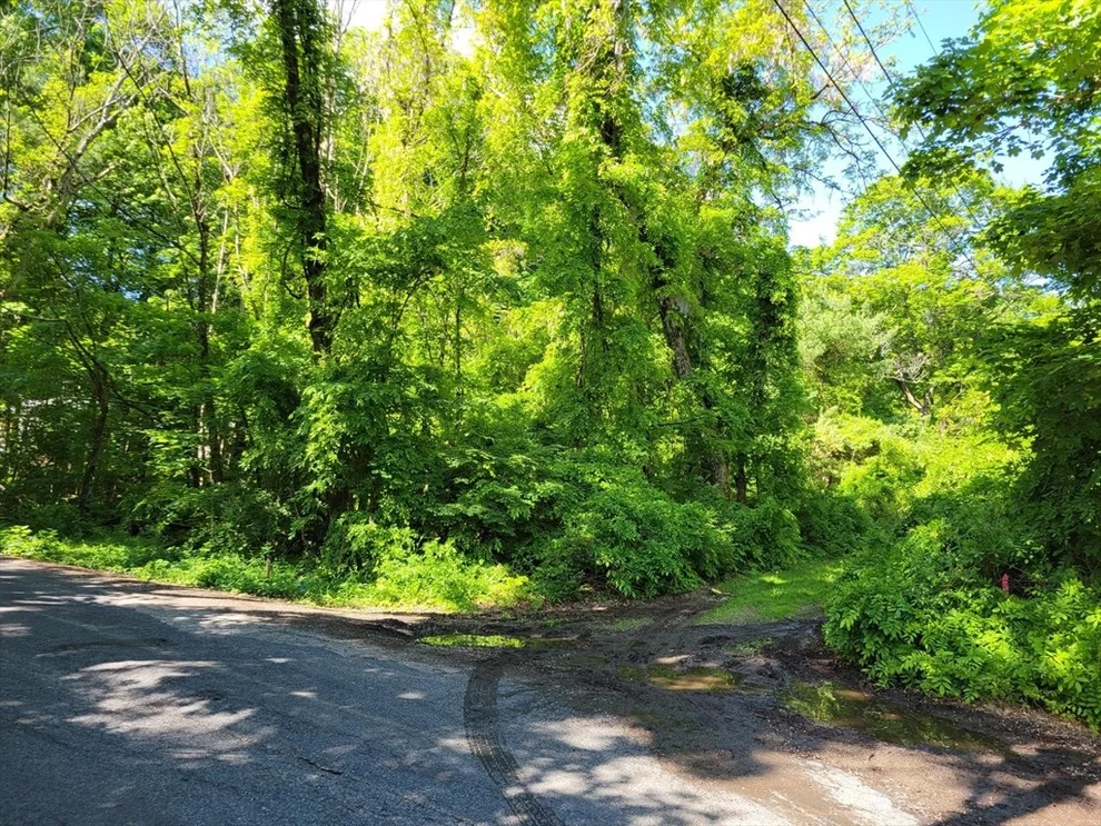 Unit for sale at Lot 7 Daniels Rd, Charlton, MA 01507