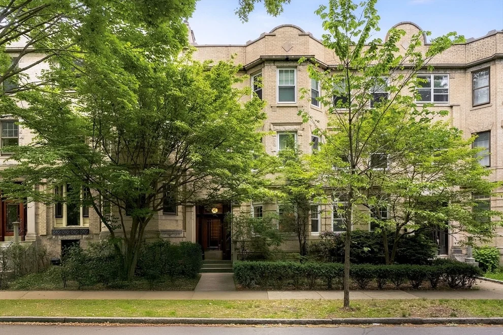 Unit for sale at 183 Babcock Street, Brookline, MA 02446
