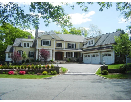 Unit for sale at 11 White Oak Road, Wellesley, MA 02481