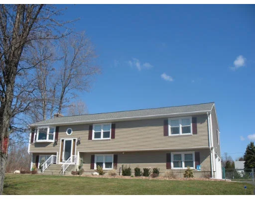 Unit for sale at 93 Independence Road, Agawam, MA 01030
