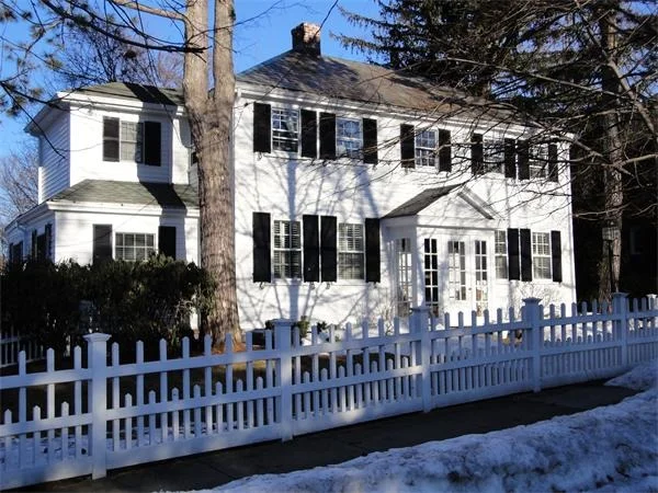Unit for sale at 27 Coolidge Rd, Newton, MA 02459