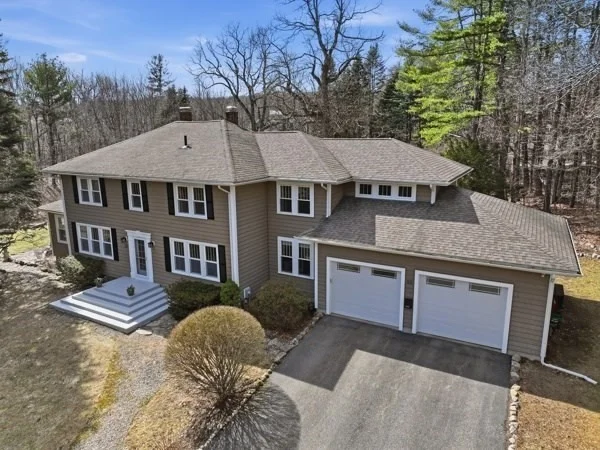 Unit for sale at 59 Bancroft Road, Holden, MA 01520