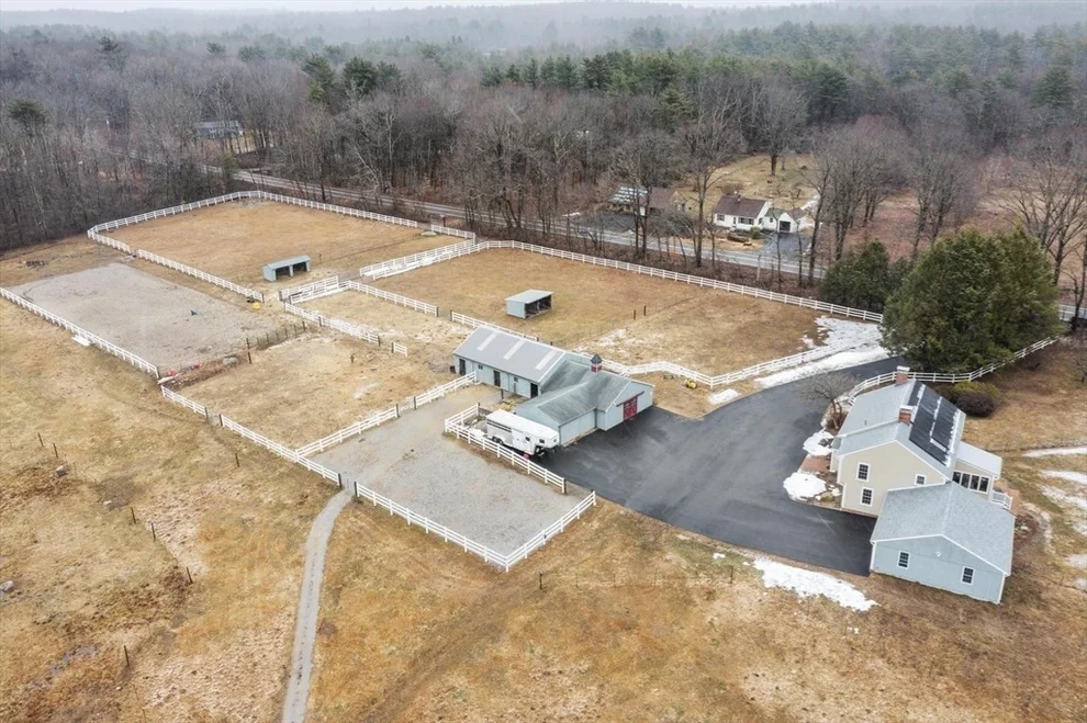 Unit for sale at 190 Hardwick, Petersham, MA 01366
