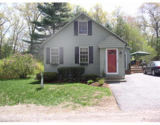 Unit for sale at 4 Larson Road, Wilmington, MA 01887
