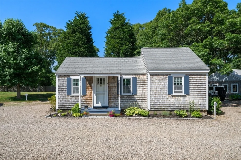 Unit for sale at 90 Seaview Ave, Yarmouth, MA 02664
