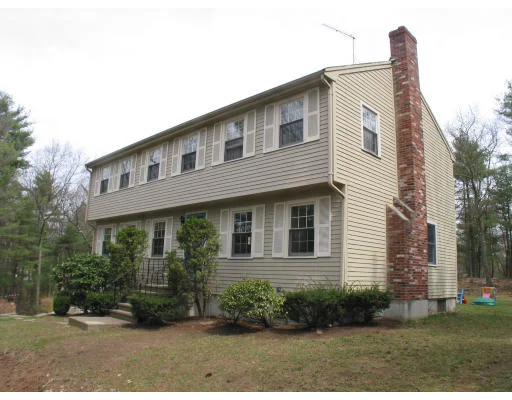 Unit for sale at 156 Seekonk, Norfolk, MA 02056